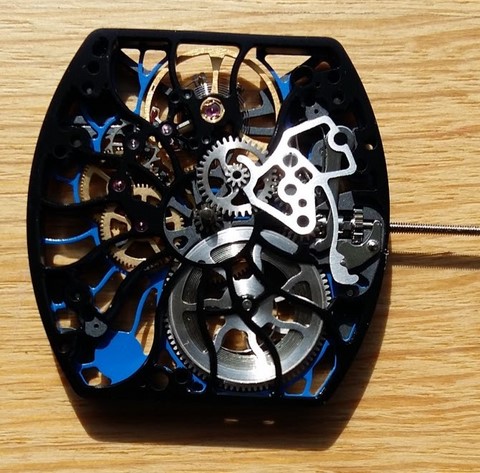 Mouvement tonneau squelette AROLA AR 165 S Sun